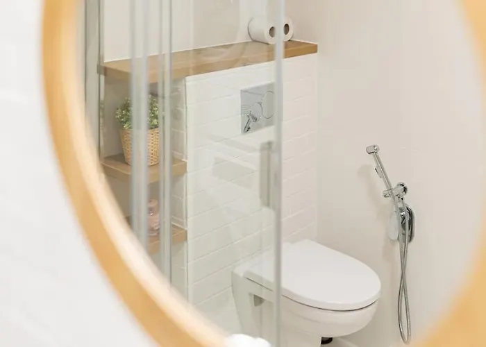 Апартаменти Slovakia Nivy Bliss Retreat Братислава